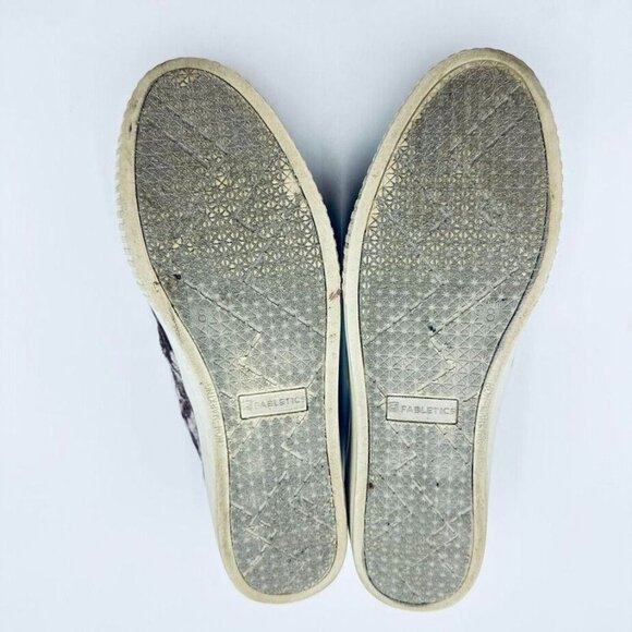 Fabletics Womens Pier Platform Shoes Size 8 Mink Beige Slip On Crushed Velvet - Picture 8 of 8